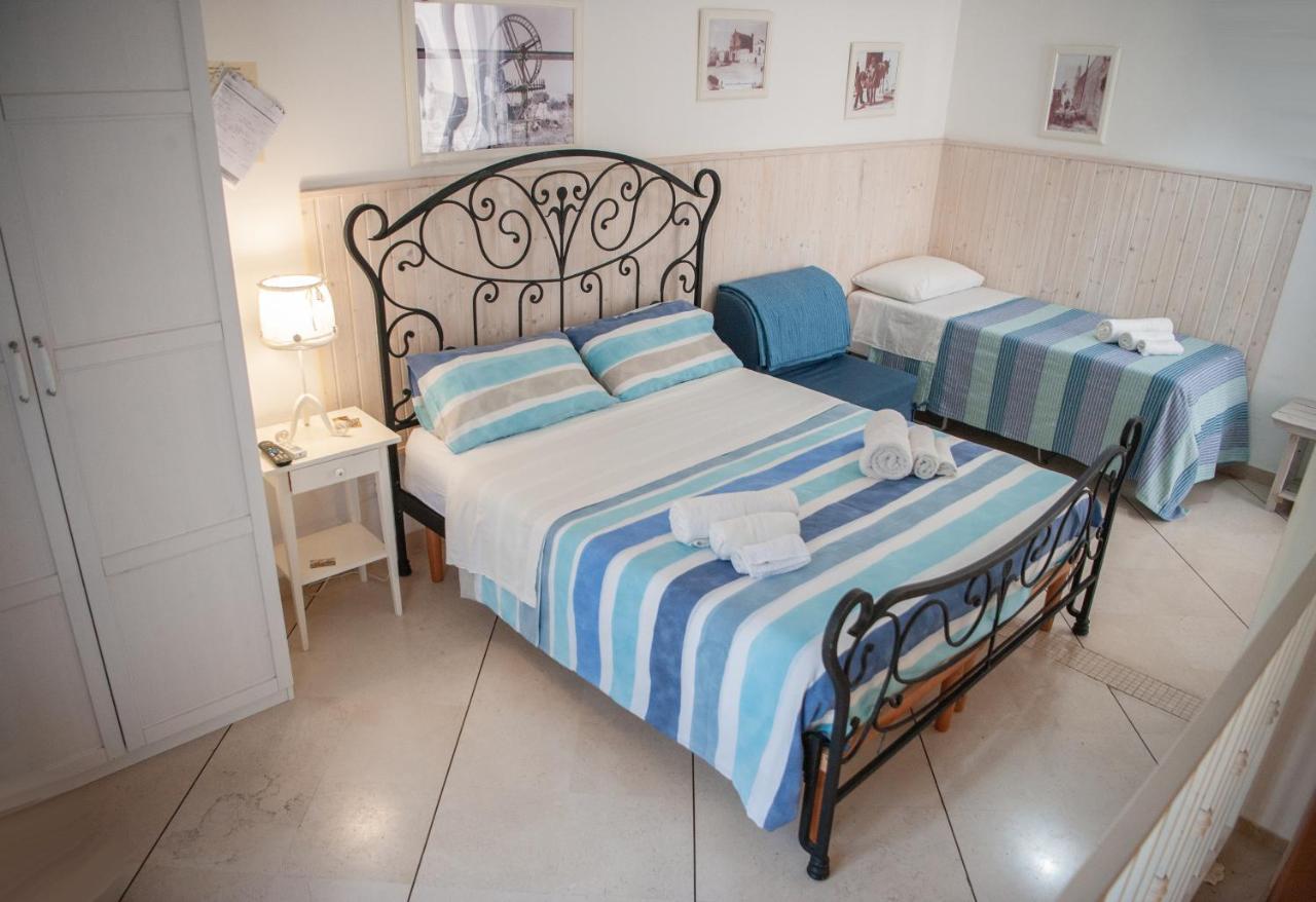 Vacanze Al San Domenico Mola di Bari Bagian luar foto