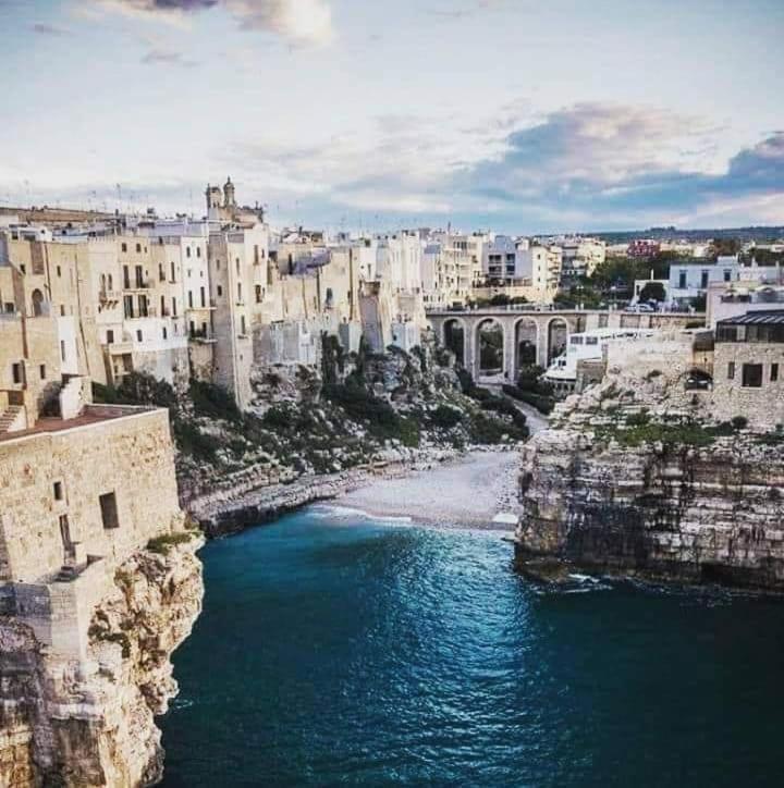 Vacanze Al San Domenico Mola di Bari Bagian luar foto